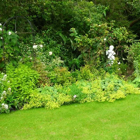 Holly Croft 5* Scarborough