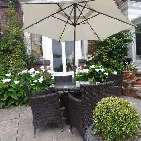 Alojamento de Acomodação e Pequeno-almoço Holly Croft